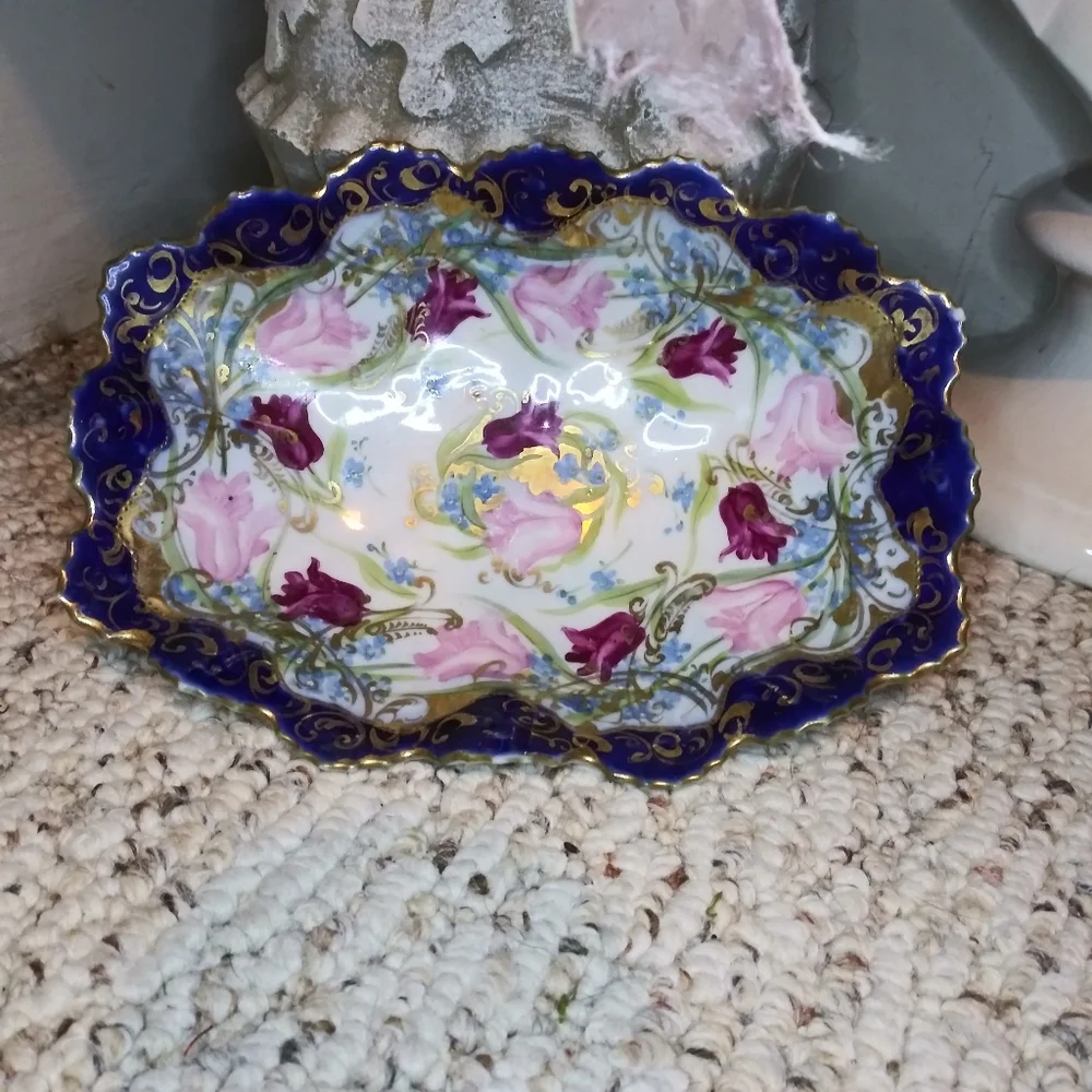 3/$18 Vintage Hand-Painted Tulip Trinket Tray